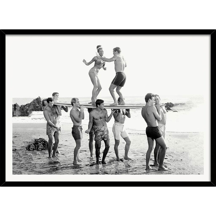 Beach Party | Usa A4 210 X 297Mm 8.3 11.7 Inches / Framed Print: Black Timber Print Art