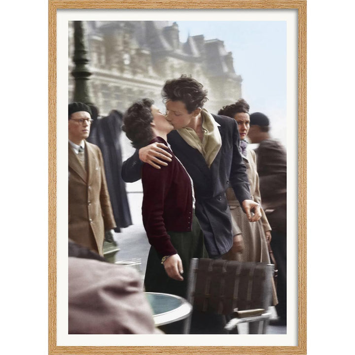 Paris Kiss Vertical | France A4 210 X 297Mm 8.3 11.7 Inches / Framed Print: Natural Oak Timber