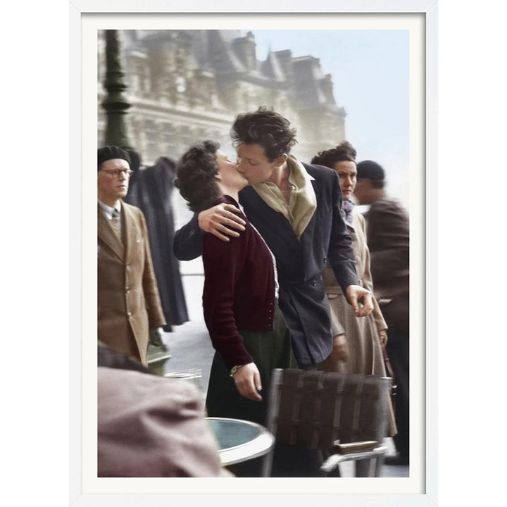 Paris Kiss Vertical | France A4 210 X 297Mm 8.3 11.7 Inches / Framed Print: White Timber Print Art