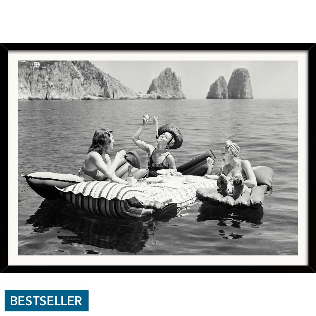 Pasta Off Capri | Italy A4 210 X 297Mm 8.3 11.7 Inches / Framed Print: Black Timber Print Art