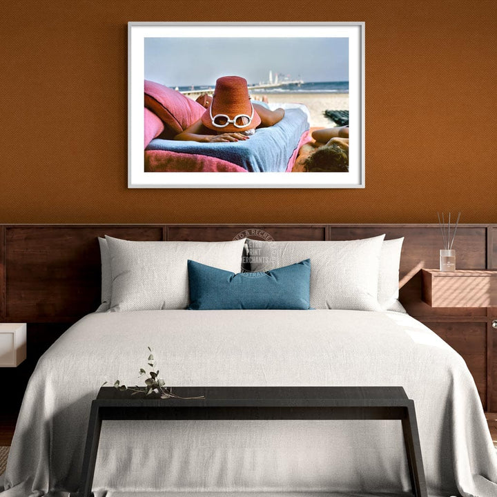 Sunbathing In Venice By Slim Aarons C Size | 320 X 490Mm Unframed 600 760Mm Framed / Framed Print: